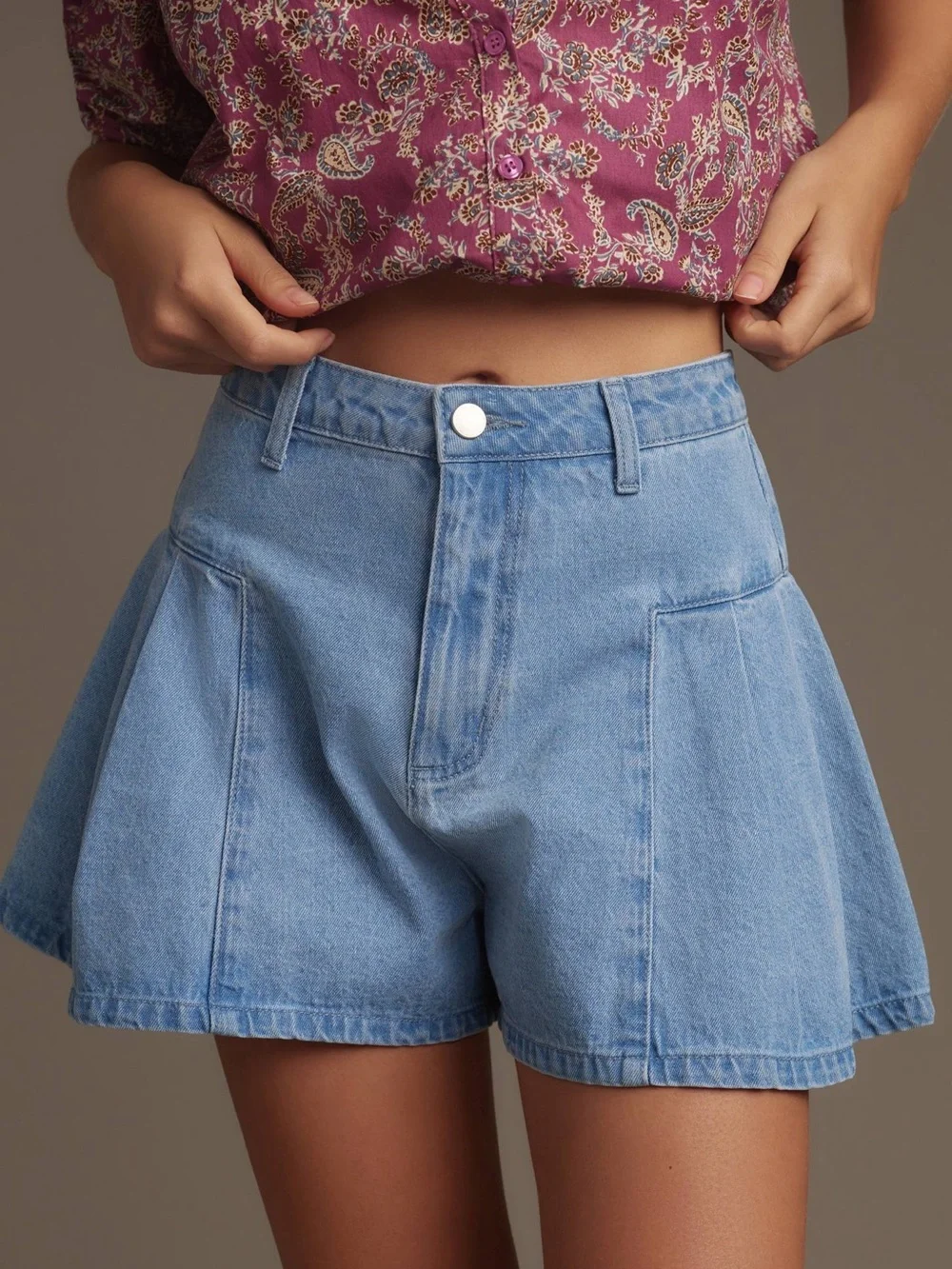 Anthropologie Mable Pintuck Denim Shorts
Size XS - Picture 3 of 4